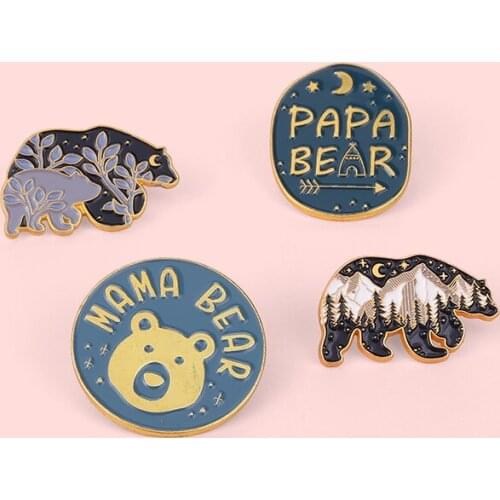 Mama Papa Bear Enamel Pins Custom Wholesale Night Sky Mother Father Brooch Lapel Pin Badge Cartoon Animals Jewelry Birthday Gift