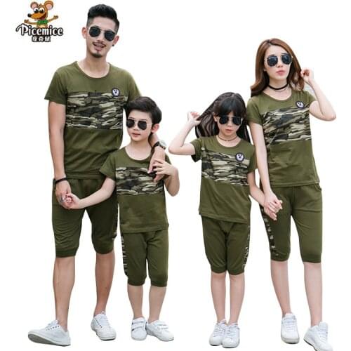 Plus Size Family Look Summer Father Son Mother Daughter Camouflage Men Women T-Shirts Short Pants Clothes Set Family Clothing