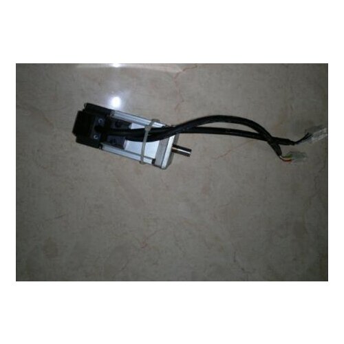 MUMA012P1S SERVO MOTOR , used in good condition . 80% appearance new , good working , free shipping