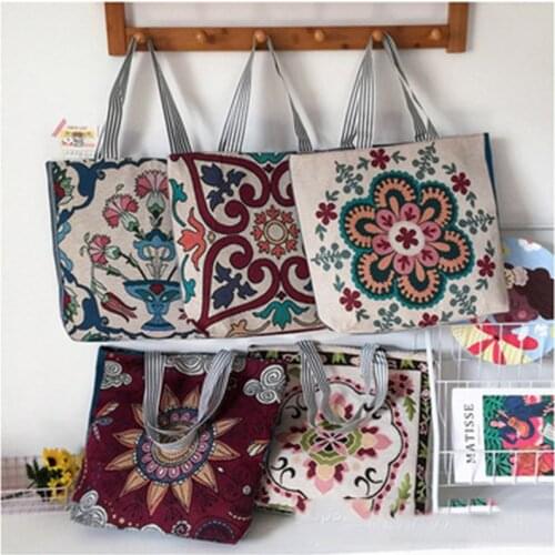 Foreign trade retro new embroidered canvas bag shoulder bag fashion female bag Myanmar Thailand big flower simple large-capacity