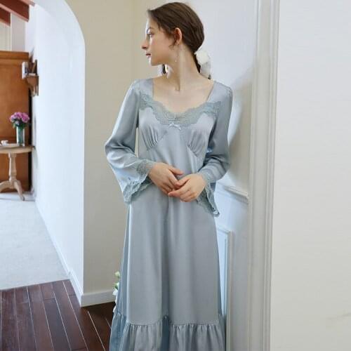 Palace Style Women Flare Sleeve Nightgown Sexy Lace Nightdress Bride Dressing Gown Long Satin Sleepshirt Summer Ruffles Skirt
