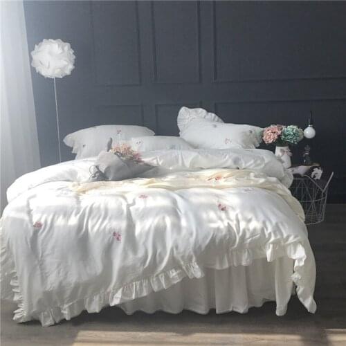 100% Egyptian cotton Embroidery Bedding Set white Bedding Duvet Cover Sets Queen King Size 4PCS Bedclothes