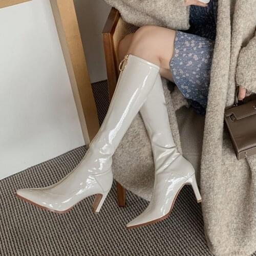 2021 Autumn And Winter New High-heeled Fashion Womens Boots Front Zipper High-heeled Thick Heel Pointed Metal Decorative Temper