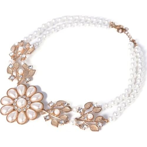 Bohemian atmosphere sunflower pearl necklace short necklace Europe and the United States national wind short necklace