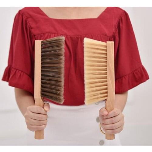 Wood soft hair bed brush dust does not shed hair long handle household sweeping bed cleaning brush