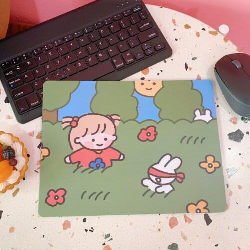 Mouse Pad Diy Cute Cartoon Girl Non-slip Laptop Office Mouse Pad High Quality Computer Small size rectangular simple rubber