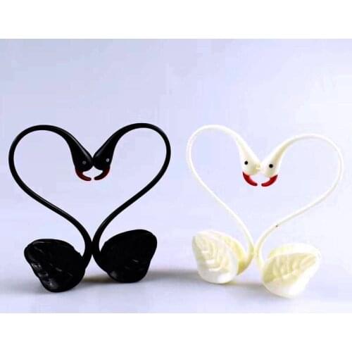 Cake Decoration Black White Swan Ornament Love Bird Double Swan Baking Dessert Table Wedding Dress Doll Wholesale