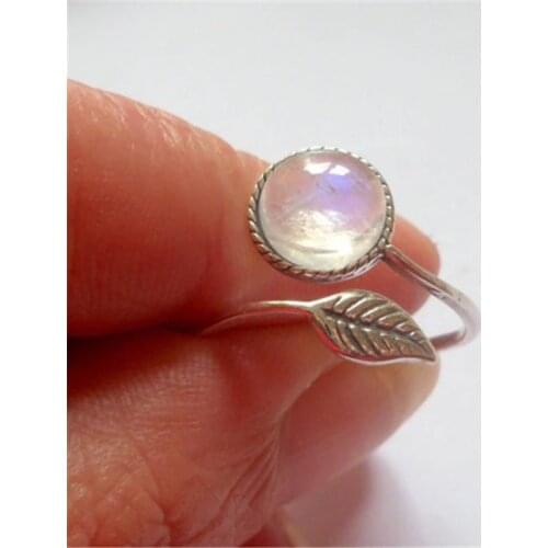Fashion Adjustable Leaf Rings For Women Grils Jewelry Moonstone Bead Bridal Wedding Engagement Ring Bijoux jz070