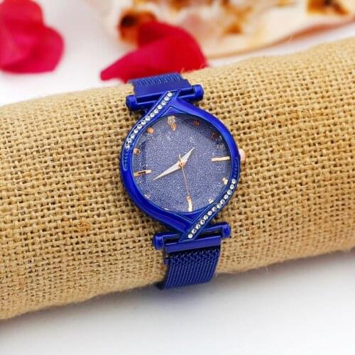 Female Jewelry Magnetic Mesh Belt Watches Oval Quartz Bracelet Watch Ladies Starry Sky Clock Luxury Women Dress Wristwatches
