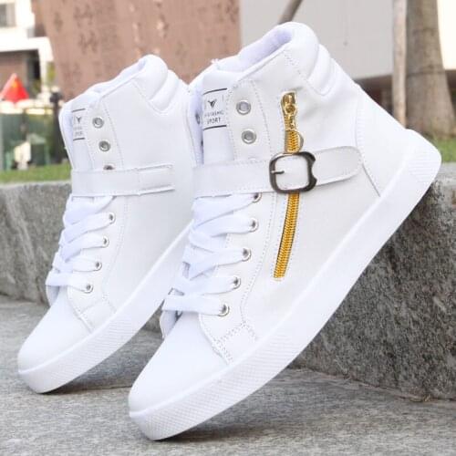 New Mens Casual Skateboard Shoes High Top Sports Shoes Fashion Walking Shoes White Sneakers Chaussure Homme