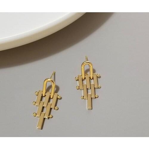 SRCOI Trendy Geometric Metal Chain Earring Simple Woven Texture Drop Earring Elegant Temperament Women Fashion Party Jewelry