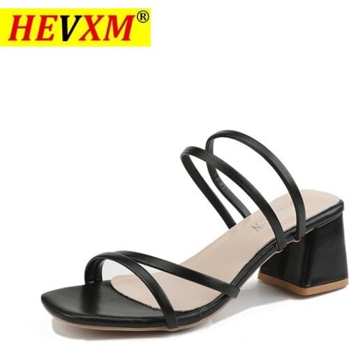 2021 Summer New Womens Sandals Square Toe Fashion Ladies Med Heels Shoes Casual Slip On Slippers Woman Beach Sandals Female