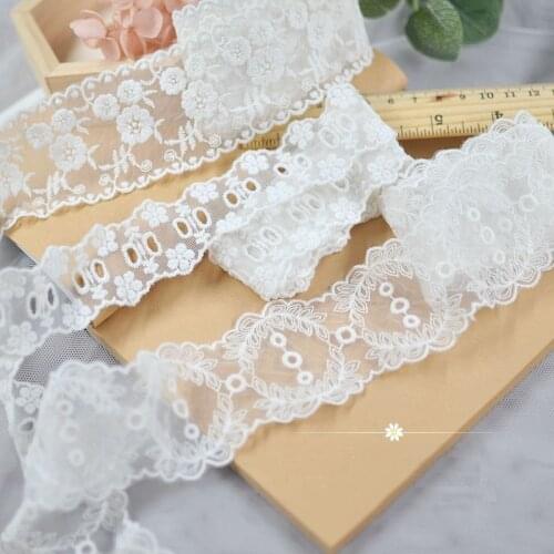 4meter/lot Top Quality White Cotton Embroidered Lace Trim Small Size Double Side Wave X929