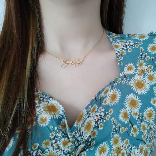 Personalized stainless steel name necklace, customized exquisite nameplate necklace, personalized jewelry Hip-hop trend