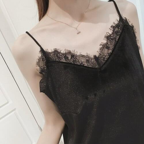 Autumn and winter new women take a single product black laceSlim was thin bottom sling vest