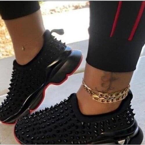 Plus Size Women Sneakers Superstar Slip-on Rivet Platform Sneakers Woman Seasons Sports Shoes Comfortable Tennis Shoes