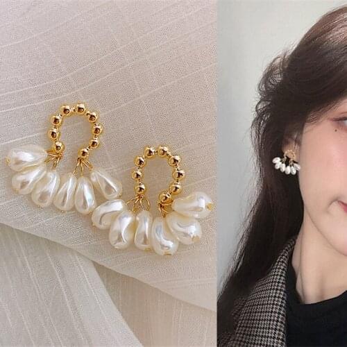 Baroque Vintage Metal Bead Irregular Pearl Pendant Drop Earrings for Women Girl Teen Ear Jewelry Earrings 2021 Trend New Arrival