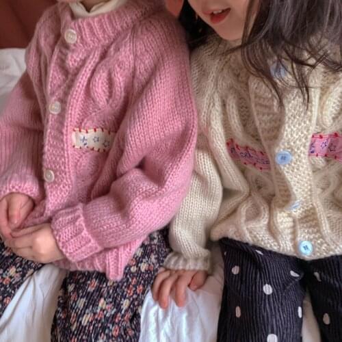 New Autumn Girl Pure Color Cloth Patch Cardigan Sweater Round Neck Knitted Woolen Jacket Twist Sweaters for Toddler Girl