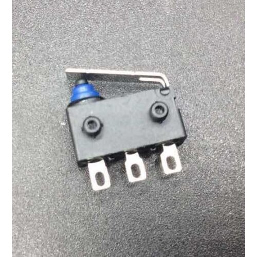 For Omron D2HW car door lock micro switch 3 feet IP67 waterproof with handle for Skoda Roomster trunk lock VAG lock 5J0827501B