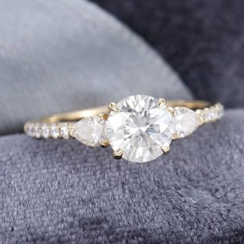EDI Pear Shape Three Stone Bridal Anniversary Ring 585 Solid 14k Yellow Gold Round Brilliant Moissanites Engagement Ring