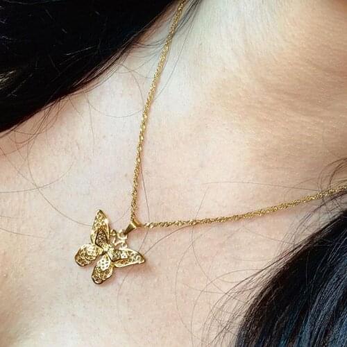 Butterfly Necklace For Women Stainless Steel Gold Water Wave Chain Choker Pendant Necklace Girl Butterfly Jewelry Christmas Gift