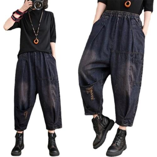 2021 New Retro Literary Fashion Large size loose and comfortable elastic waist casual wide-leg jeans womens multi-pocket cotton