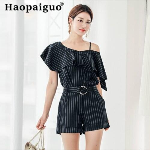 2019 Summer OL Office Work Two Pieces Set One Shoulder Ruffles Blouse and Corset Short Pant 2 Pieces Set Women Floral Women Wear