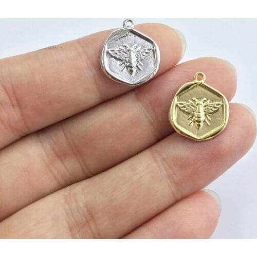 Eruifa 20pcs 13mm Pretty Coin with Bee Print Zinc Alloy necklace,earring bracelet jewelry DIY handmade 2 colors