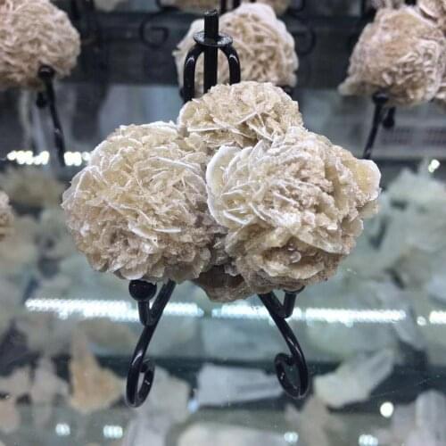 Natural Desert Rose Selenite Crystal Stone Flower Raw Gemstone natural Mineral specimen with metal stand for home decoration