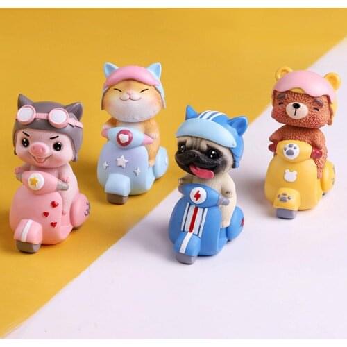 Animal Figurine Cat Resin Decor Motorcycle Riding Multi-color Hat Wearing Resin Bear Dog Pig Desktop Decor for Shelf