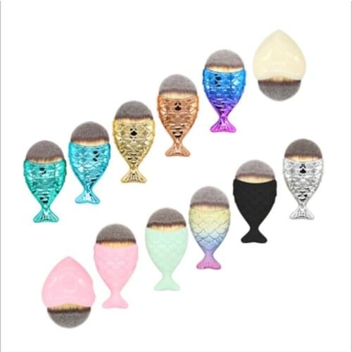 Fashion fish scales Makeup Brushes Mermaid Brushes Face Naked Blush Makeup Blending Brush Pinceis 500pcs