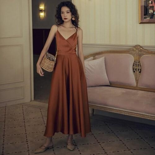 Fashion women elegant Spaghetti Strap formal dress new arrival sexy vintage classical high quality backless beach a-line dress