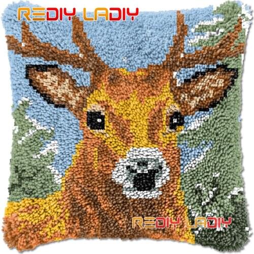 Latch Hook Cushion Winter Deer DIY Needlepoint Kits Chunky Acrylic Yarn Arts Crocheting Lofty Pillow Case Hobby & Crafts