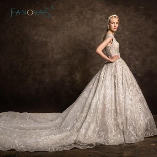 Luxury Wedding Dress Ball Gown Wedding Gowns gelinlik V Neck Long Train Bride Dress Long Dubai Bridal Gown robe de mariee 2020