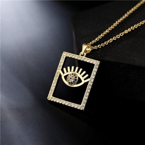 VAGZEB Gold Pendants