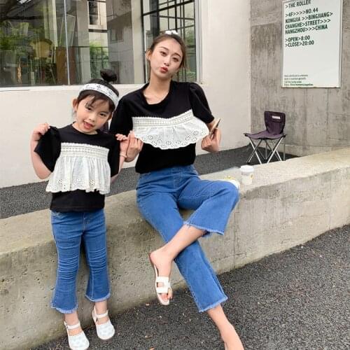 Summer New Mother Daughter Outfits T Shirts Korean Lace Splicing Short Sleeve T-shirts For Mom And Girls Matching Family Clothes