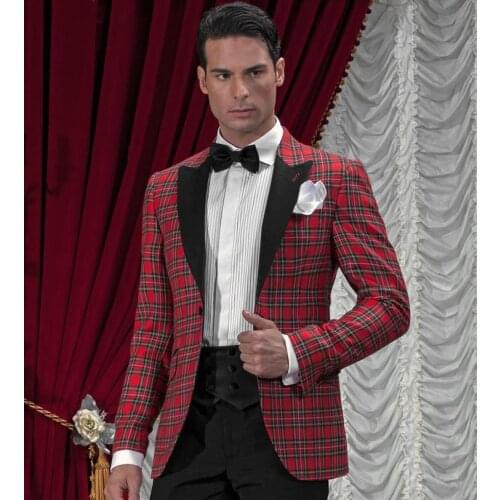 2017 New Arrival Designs Red Plaid Jacket With Black Pant Prom Party Suit Wedding Tuxedos For Men Groom And Best Man Suits