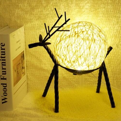 Cute Elk Table Lamp Little Deer Night Lights for Childrens Bedroom Decor Desk Light Fixtures Baby Kid Gift USB Plug Luminaire