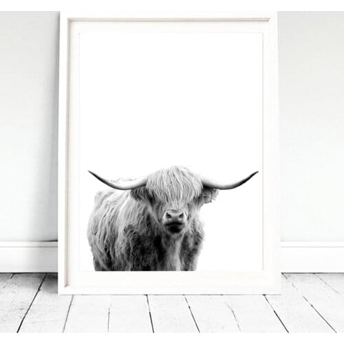 Black White Animal Wall Art Canvas Print Highland Cow Poster Simple Painting Decorative Picture Nordic Style Decoration Frame