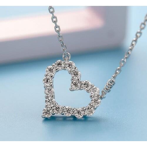 1 Carat Heart Moissanite Necklace Diamond Pendant 925 Sterling Silver Sparkling D Color VVS1 Clarity for Women Jewelry Necklace