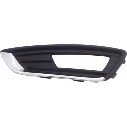 1Pcs LH Car Skin Line Fog Lamp Cover Driving Light Bezel with chrome stripe Left Side For Ford Focus 2015