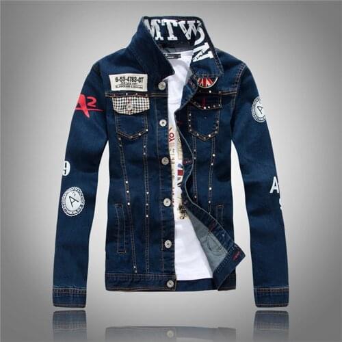 New Korean Jean Jackets Locomotive Blue Denim Jacket Male Rivet Personality Trend Holed Top Men Cotton Slim Handsome Denim Coats