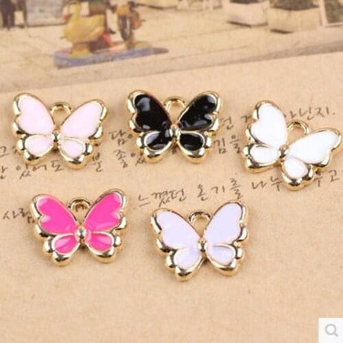 Newest Oil Drop Beauty Butterfly Shape DIY Jewelry Charms Mixed Color Enamel Gold Tone Alloy Bracelet Decoration Charm Wholesale