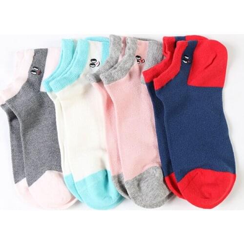 DONGAI 4 Pairs Happy Fashion Ankle Socks Kawaii Women Socks Ladies Cotton Popular Cute Comfortable High Quality Boat Socks