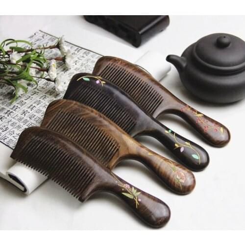 1Pcs Natural Sandalwood Comb Anti-static Hair Comb Handle Massage Combs Travel Hair Care Tools For Women Gift Hair Styling Tools