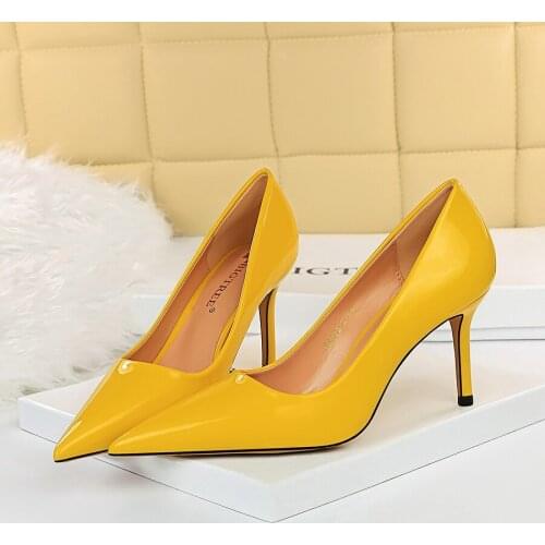 2021 Women Yellow Blue 8cm High Heels Pumps Scarpins Bling Patent Leather Office Pointed Toe Pumps Tacons Shoes Plus Size 34-43