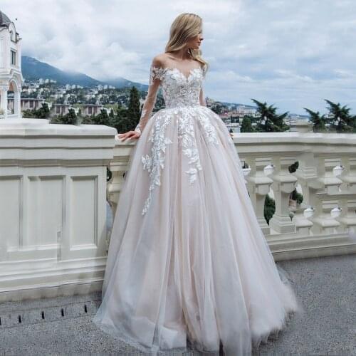 Off the Shoulder Beach Wedding Dresses Long Sleeves Floral Appliques Princess Bride Dresses A-Line Glitter Tulle Bridal Gowns