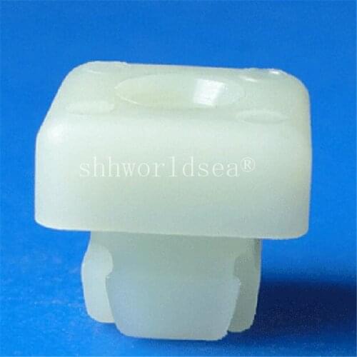 Shhworldsea 100PCS License Plate Nut door Lock ReMote Control Swithc Bracket Nut For Mitsubishi 6027958 AUTO Plastic Clips