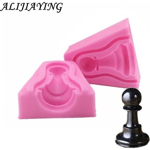 3D International Chess Form Pastry Chocolate Sugar Soap Fondant Silicone Molds Kitchen Baking Cake Decorating Tools D0762