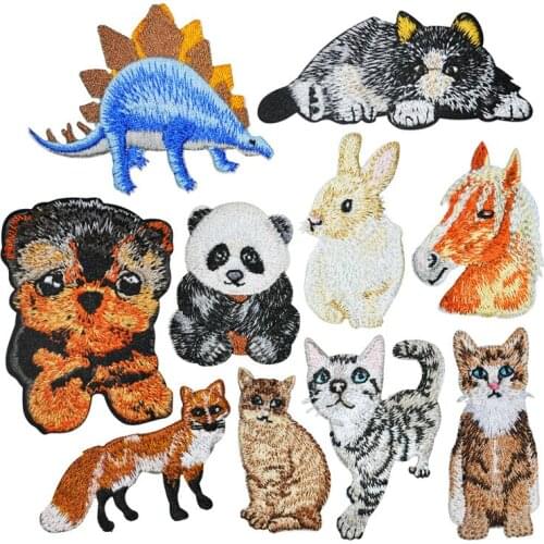 Wild Animals Dog Wolf Tiger Bear Patches Sewing Embroidered Applique for Jacket Clothes Stickers Badge DIY Apparel Accessories